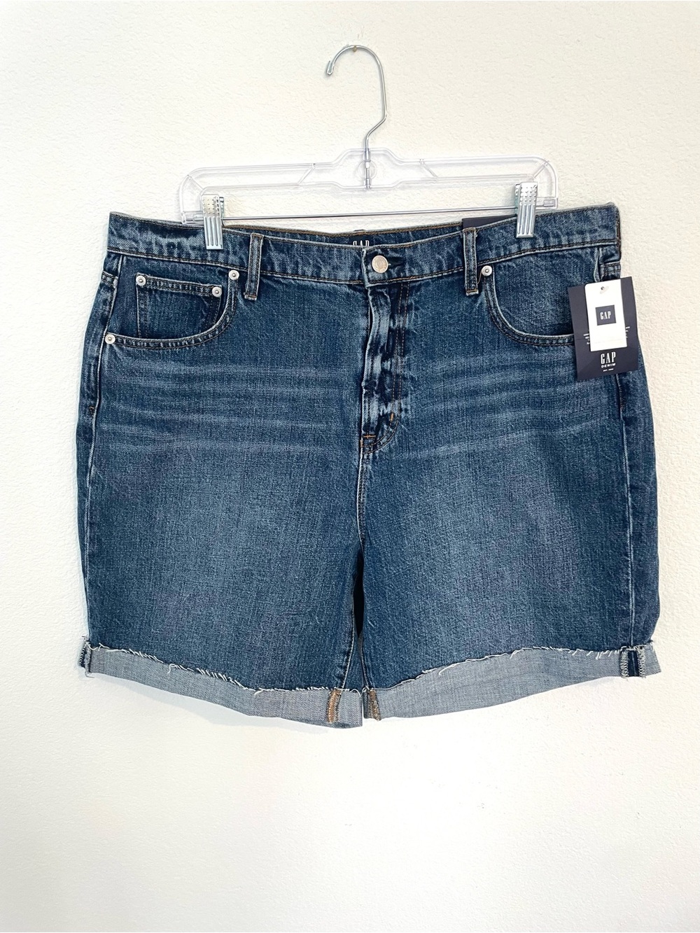 GAP High-Rise 7” Women’s 33 Dark Blue Denim Shorts